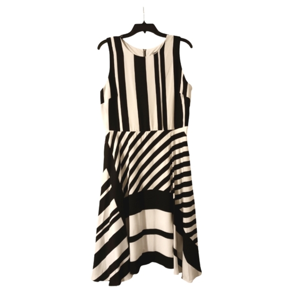 Stripe black white asymmetrical hemline dress. Sleeveless lined midi sz 12 - Picture 1 of 8